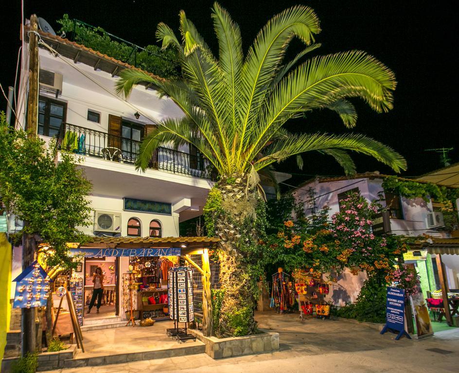 Pension Aldebaran Hotel Potos Exterior foto